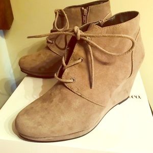 Style & Co. Women’s Alaisi Ankle Boots Taupe 8.5M